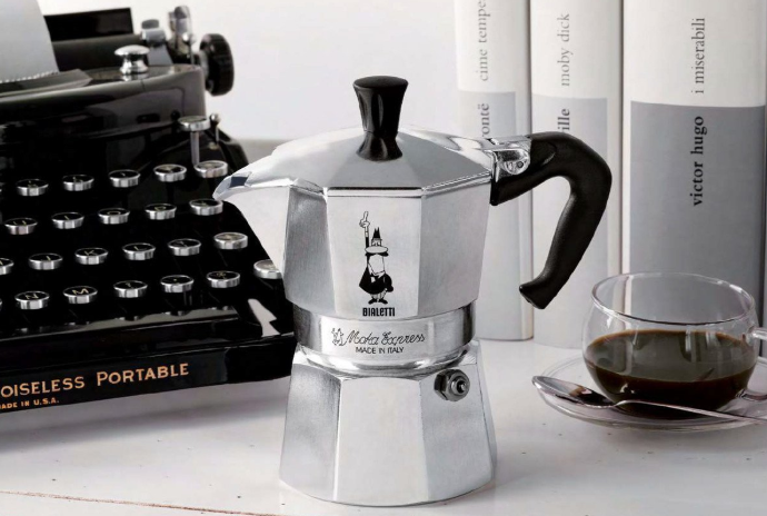 Test cafetière italienne Bialetti 1163 Moka Express 2025